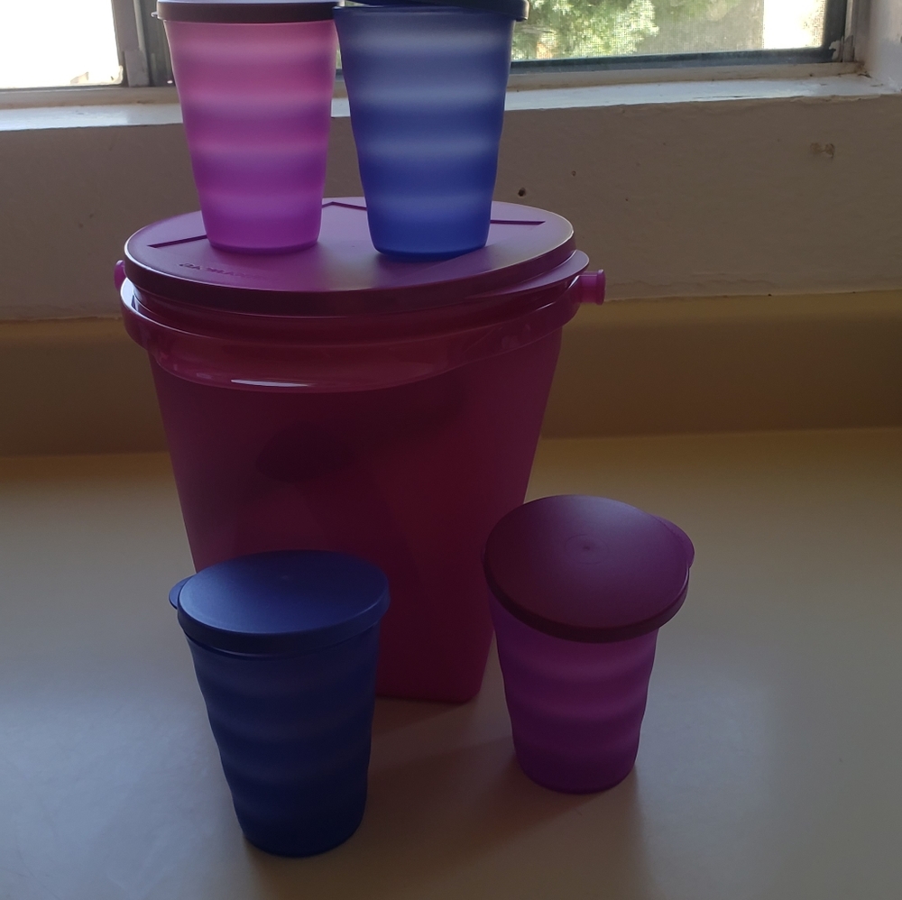 Tupperware - Picture 13 of 16